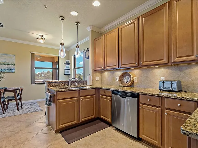 7015 Grand Estuary Trl #103 — Photo 24