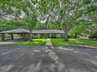 5425 Sandy Creek Ln, Brenham, TX 77833