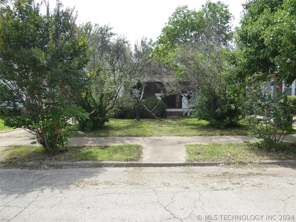542 S Yorktown Ave, Tulsa, OK 74104