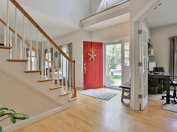 2nd image of 50 Spofford St