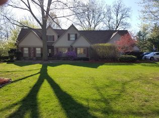 16671 Harrison St, Livonia, MI 48154