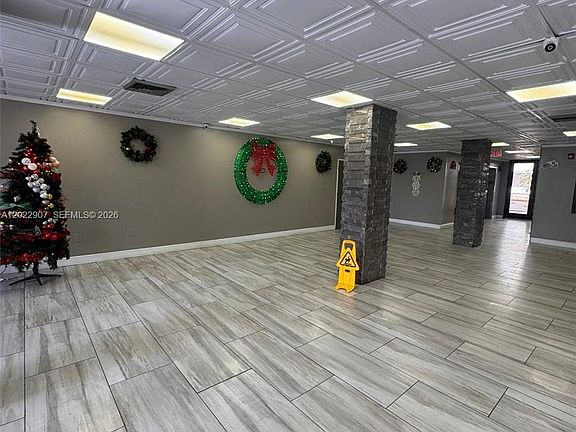 3rd image of 15600 NW 7th Ave APT 507