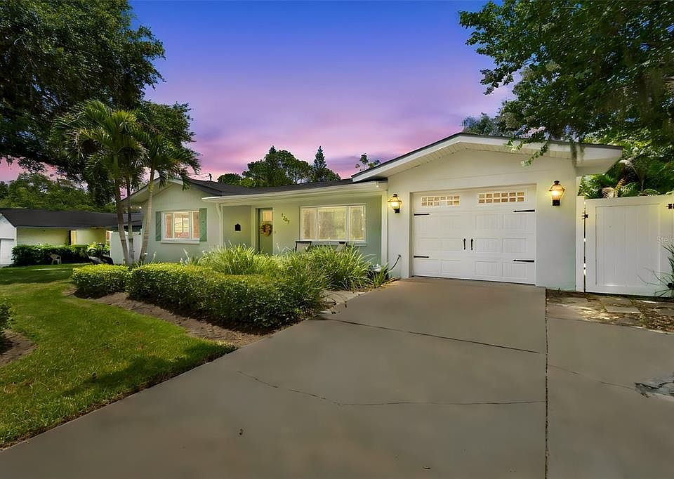 1st image of 1207 KAPOK CIRCLE