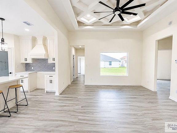 2nd image of 497 Balli Cir