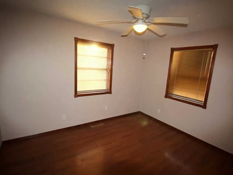 109 Timber Ln — Photo 13