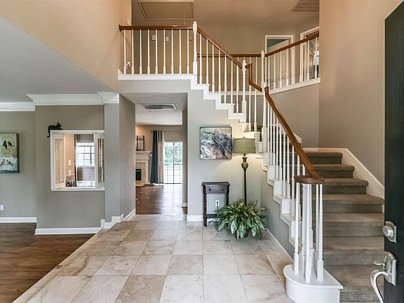 4th image of 15423 Redbud Leaf Ln