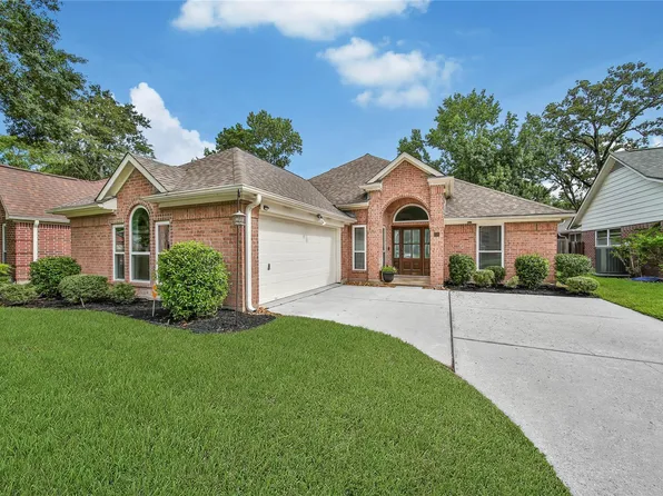 34 Dover Dr, Conroe, TX 77304
