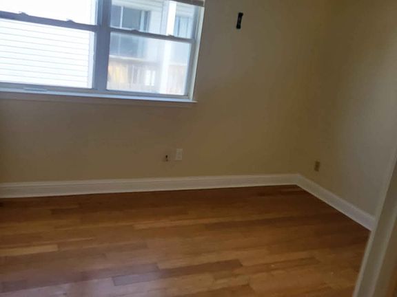5th image of 3604 Delaware Ave #C