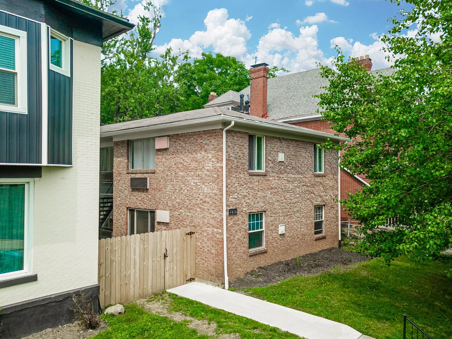1 bed, 550 sqft, $900 — Photo 2