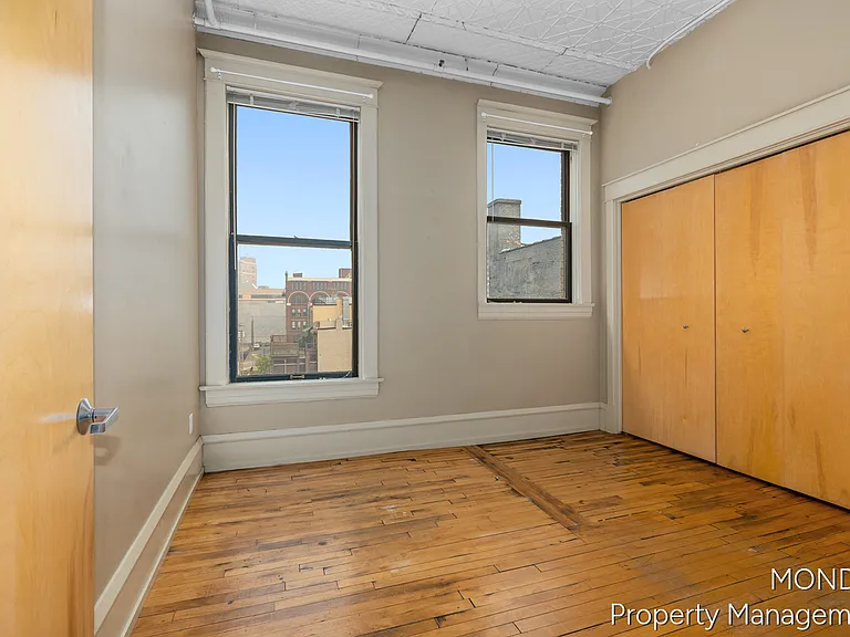 1 Oakes St SW #3 — Photo 7