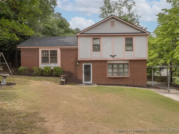 460 Grayton Pl, Fayetteville, NC 28311