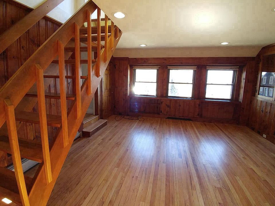 1st image of 3 Tuna Wharf #3B