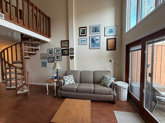 5th image of 4050 E Eagle Bay Dr