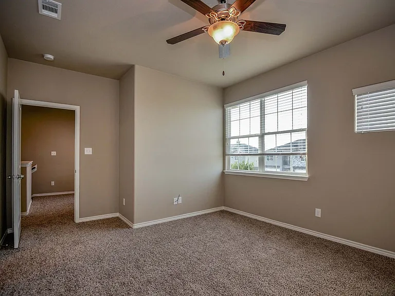 3314 Papa Bear Dr — Photo 12