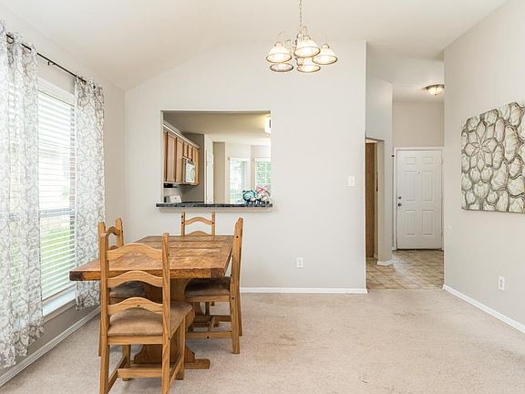 5th image of 2825 Seastrand Ln