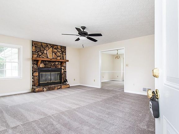 2nd image of 3570 Stoney Creek Way