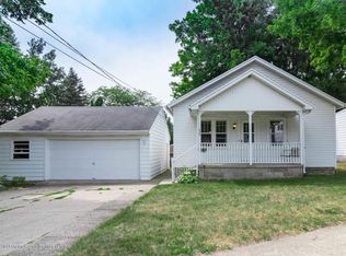423 Franklin St, Grand Ledge, MI 48837