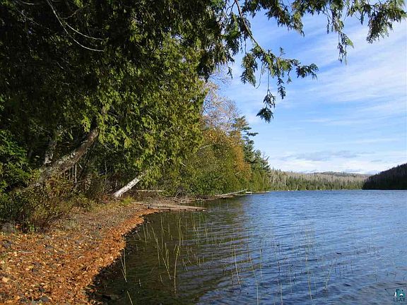 3rd image of 41 Echo Woods Tr