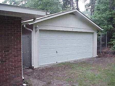 4 Car garage