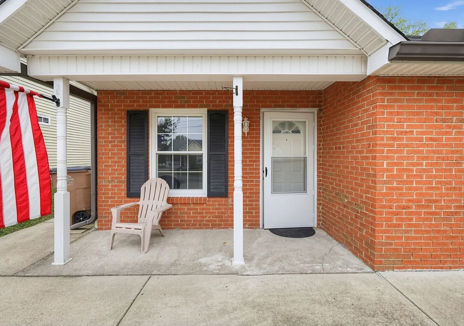 Charming 2BR House in Nashville Adjacent to a Peaceful Park — Photo 2