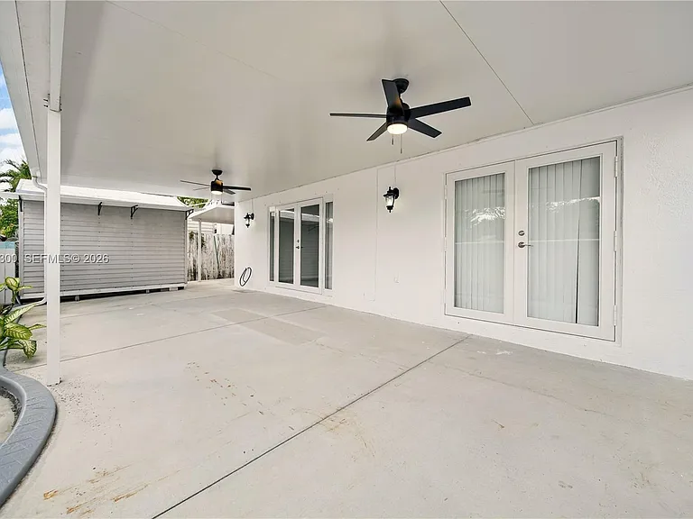 5202 NW 187th St — Photo 17