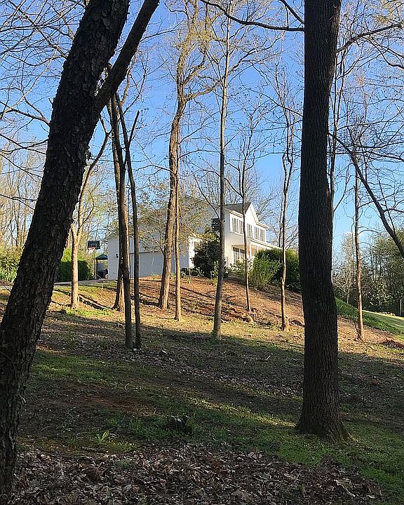 1st image of 8262 Bluebird Hill Ln
