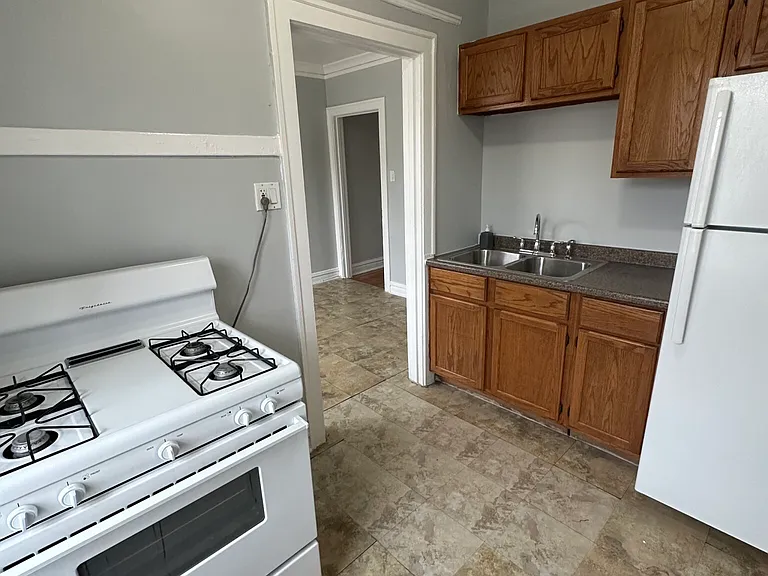 5912 W 26th St #3A — Photo 3