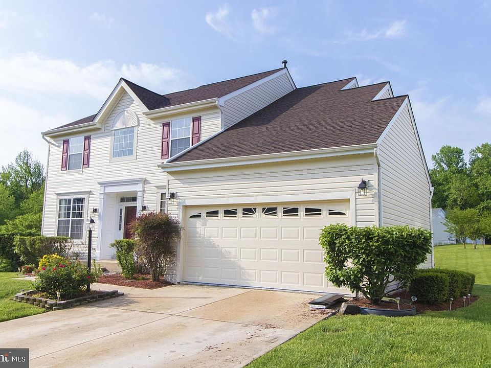 2nd image of 311 Nairn Ct