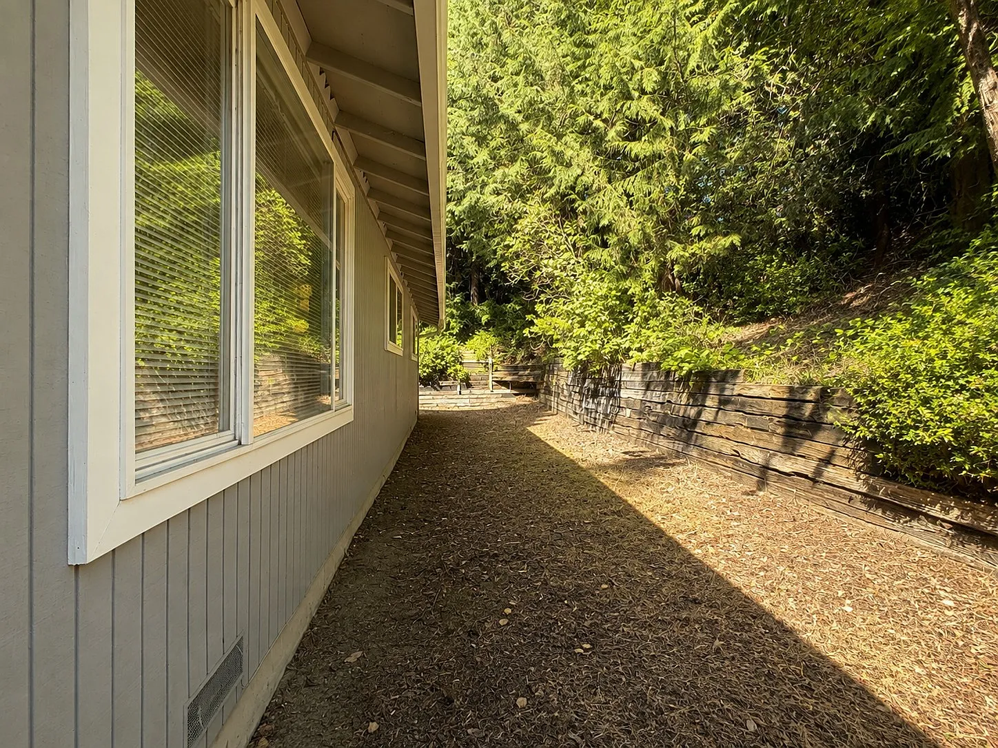 3 bed, 968 sqft, $2,250 — Photo 4