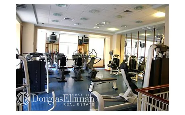 Rented by Douglas Elliman | media 31