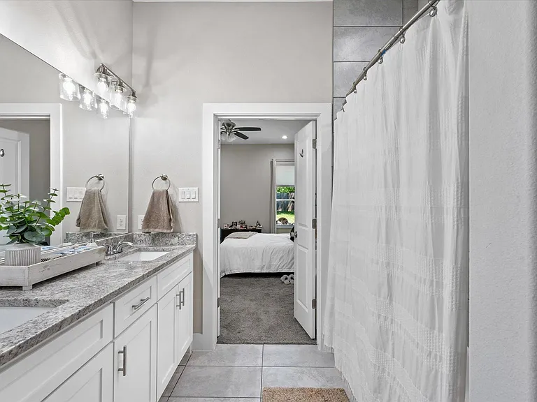 4520 Garrison St — Photo 14