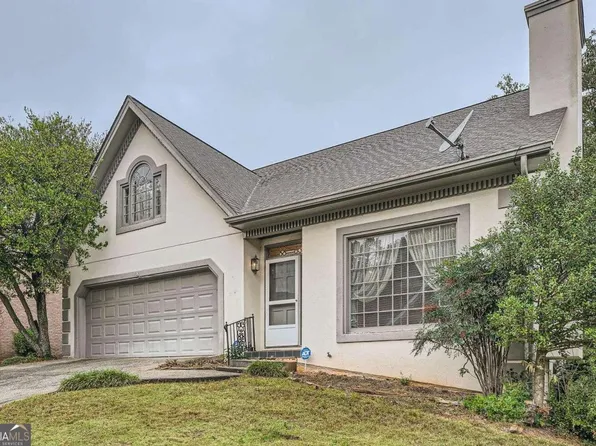 4496 Hunters Way, Stone Mountain, GA 30083