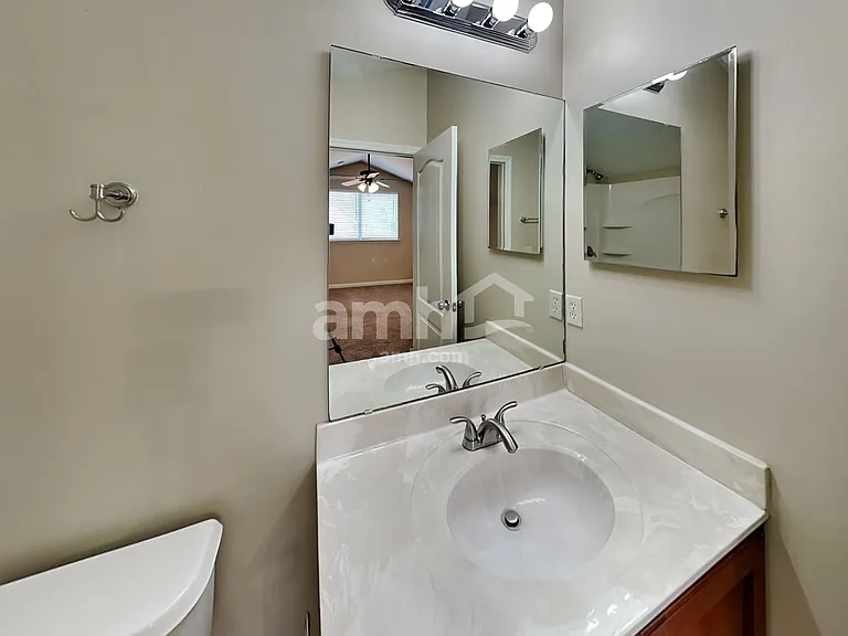 1224 Belhaven Ln — Photo 17