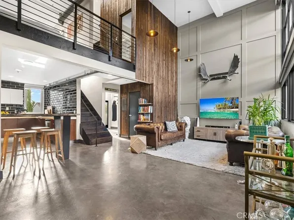1037 N Laurel Ave APT 15B, West Hollywood, CA 90046