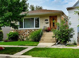 6674 W Albion Ave, Niles, IL