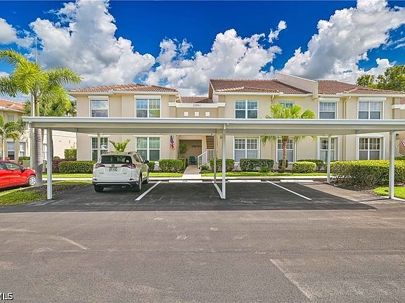 3rd image of 14961 Vista View Way APT 906