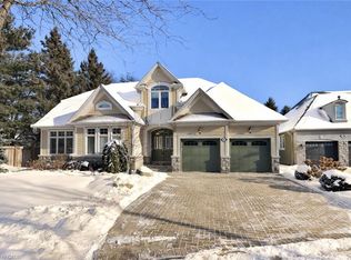 806 Hidden Grove Ln, Mississauga, ON L5H4L3
