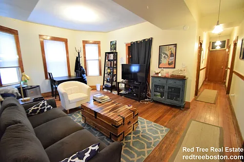 348 Faneuil St Photo 1