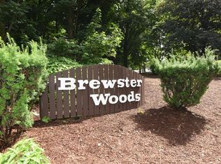 25 Brewster Woods Dr, Brewster, NY 10509