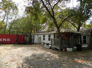 5321 S Peachtree Rd, Balch Springs, TX 75180