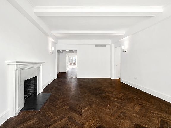 5th image of 1085 Park Ave APT 8A