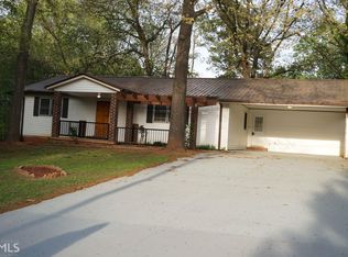 6414 Skyline Dr, Rex, GA 30273