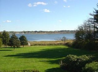 300 Rumstick Rd, Barrington, RI 02806