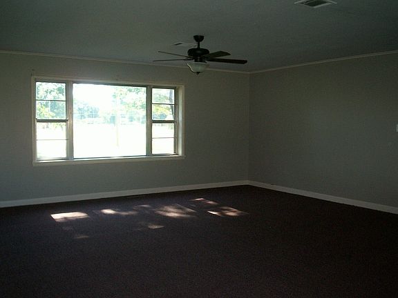 2nd image of 1908 S Buerkle St