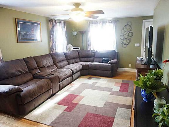 5th image of 114 Welfare Ave