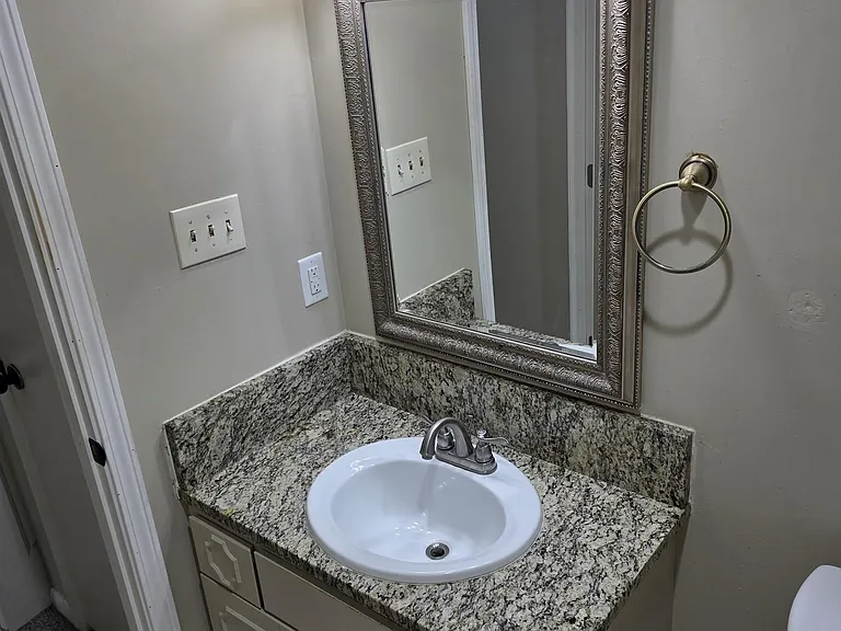 518 Green Mountain Dr #16 — Photo 19