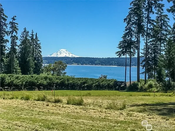 9505 136th Avenue NW, Gig Harbor, WA 98329