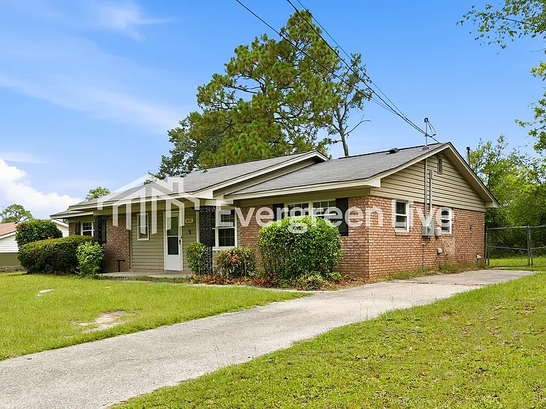 3153 Truxton Rd — Photo 2