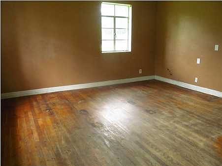 4th image of 2732 Hermitage Dr
