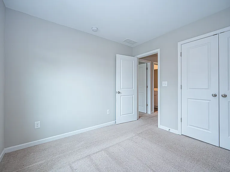 65 Blue River Ct — Photo 24
